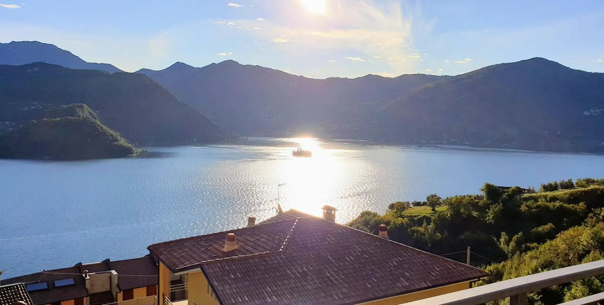 Apartament Die Sonnenterrasse Vom Iseosee Tavernola Bergamasca