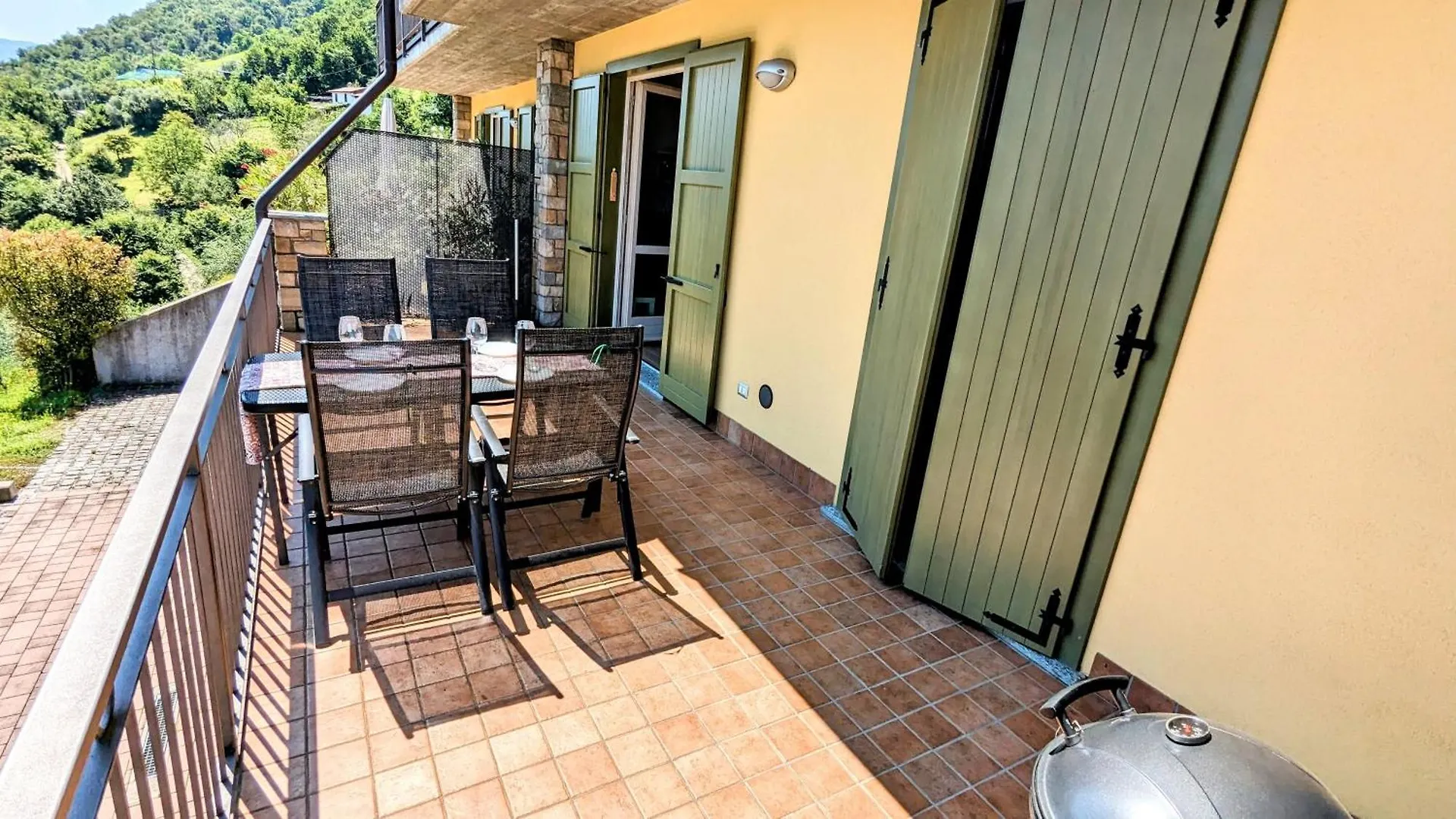 Apartament Die Sonnenterrasse Vom Iseosee Tavernola Bergamasca Włochy