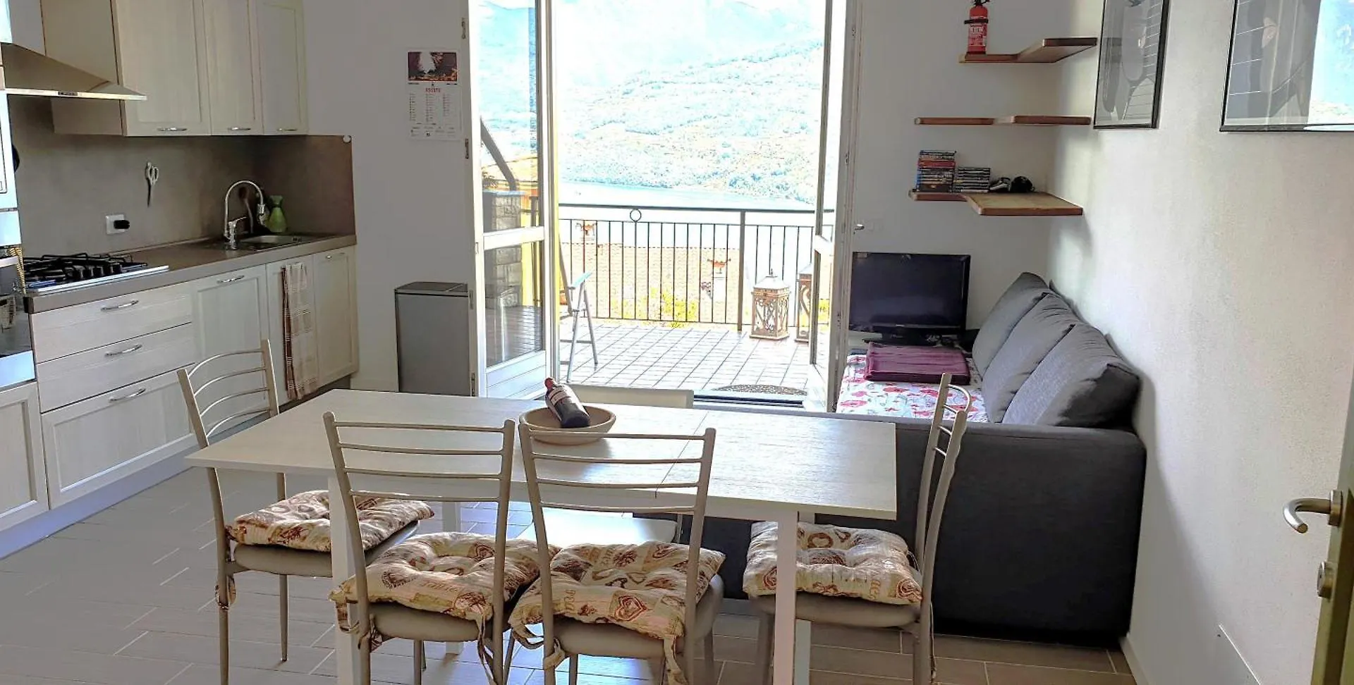 Die Sonnenterrasse Vom Iseosee Tavernola Bergamasca Apartament